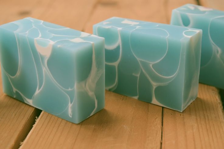 How to Add Designs to Soaps When Making Soap?